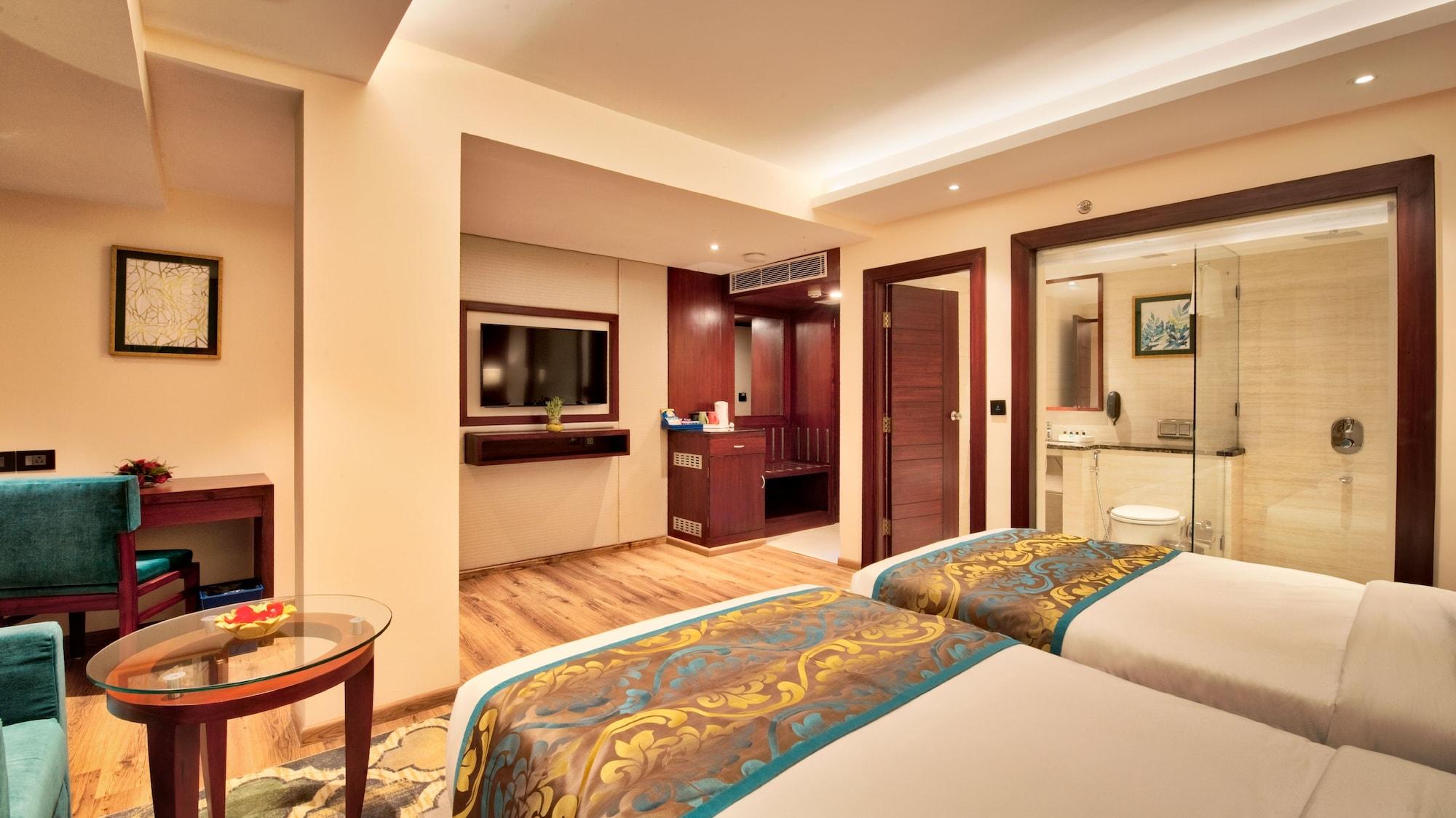 Golden Tulip Essential Jaipur Hotell Exteriör bild